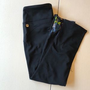 NEW WITH TAGS Fabletics Leggings
